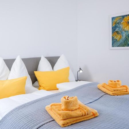 Ferienwohnung Narzisse - City Appartement Im Kurpark Бад Аузее Екстериор снимка