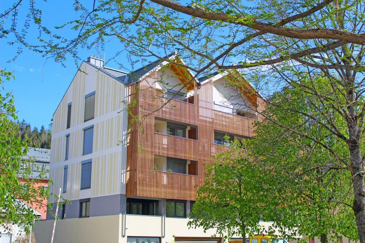 Ferienwohnung Narzisse - City Appartement Im Kurpark Бад Аузее Екстериор снимка