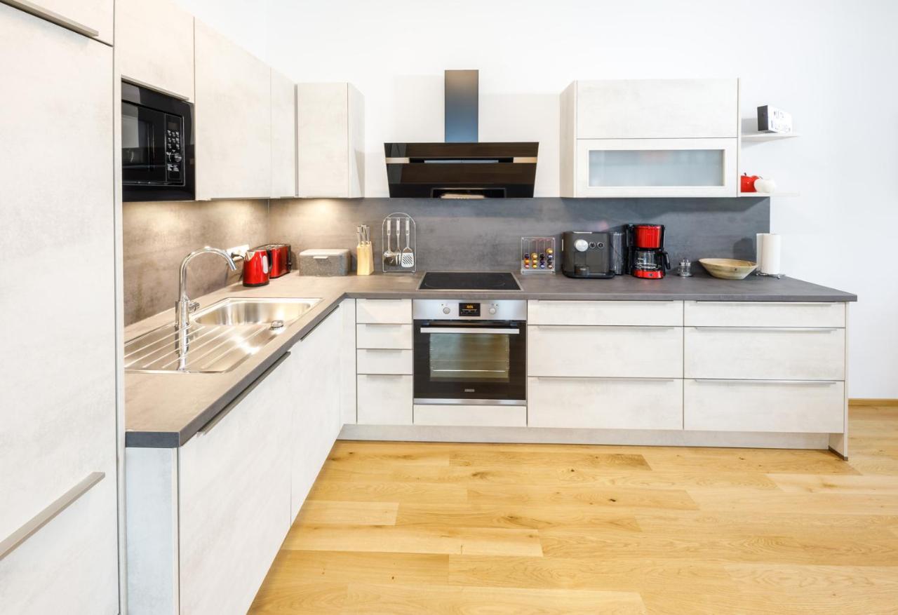 Ferienwohnung Narzisse - City Appartement Im Kurpark Бад Аузее Екстериор снимка