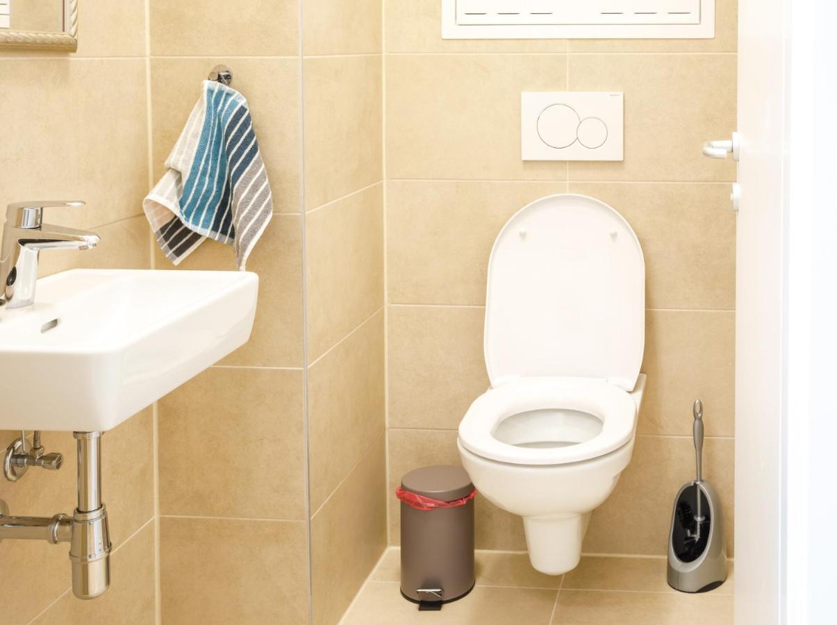 Ferienwohnung Narzisse - City Appartement Im Kurpark Бад Аузее Екстериор снимка