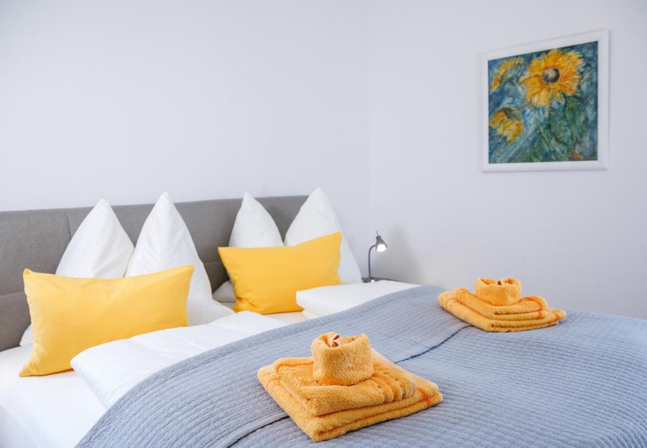 Ferienwohnung Narzisse - City Appartement Im Kurpark Бад Аузее Екстериор снимка