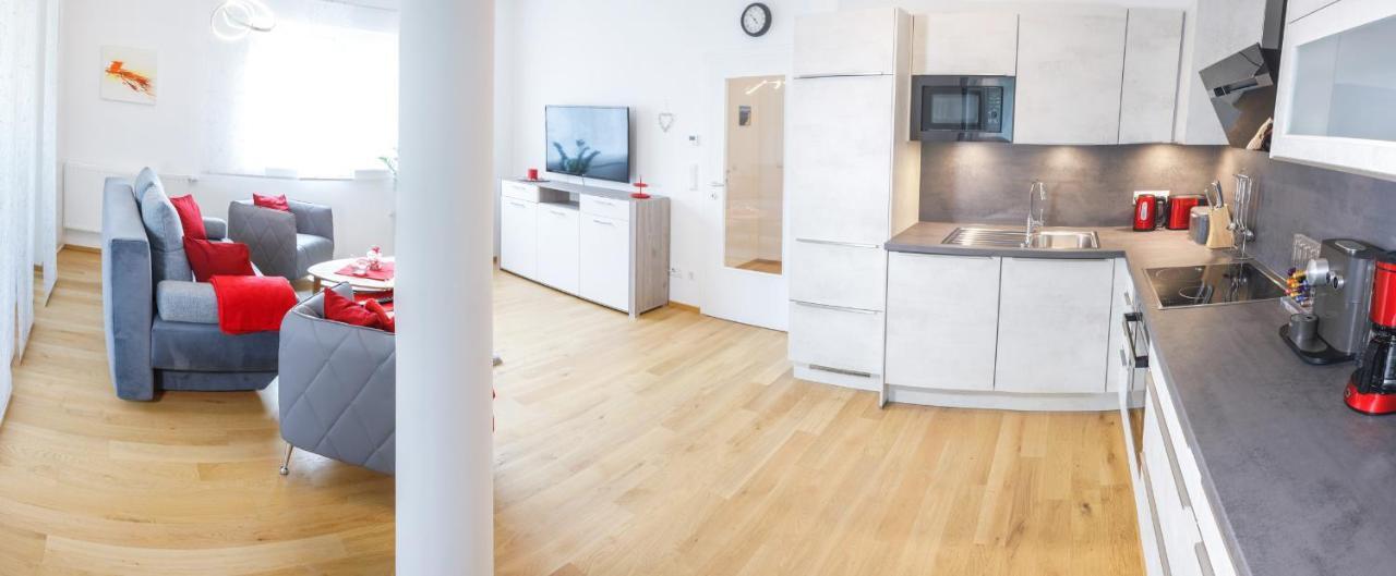 Ferienwohnung Narzisse - City Appartement Im Kurpark Бад Аузее Екстериор снимка